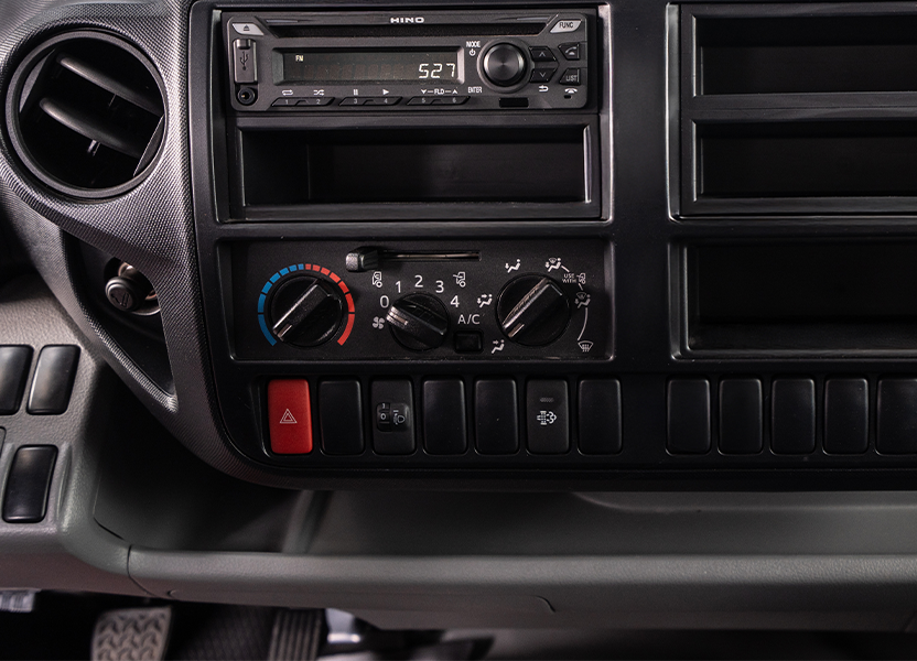 Interior 5